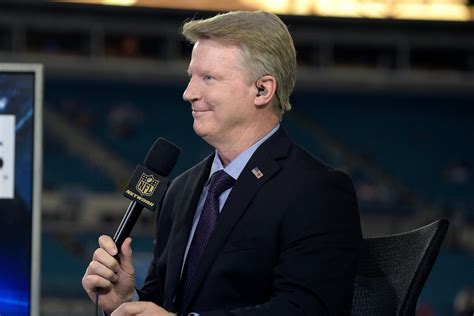Phil Simms 2023: Wife, net worth, tattoos, smoking & body facts .